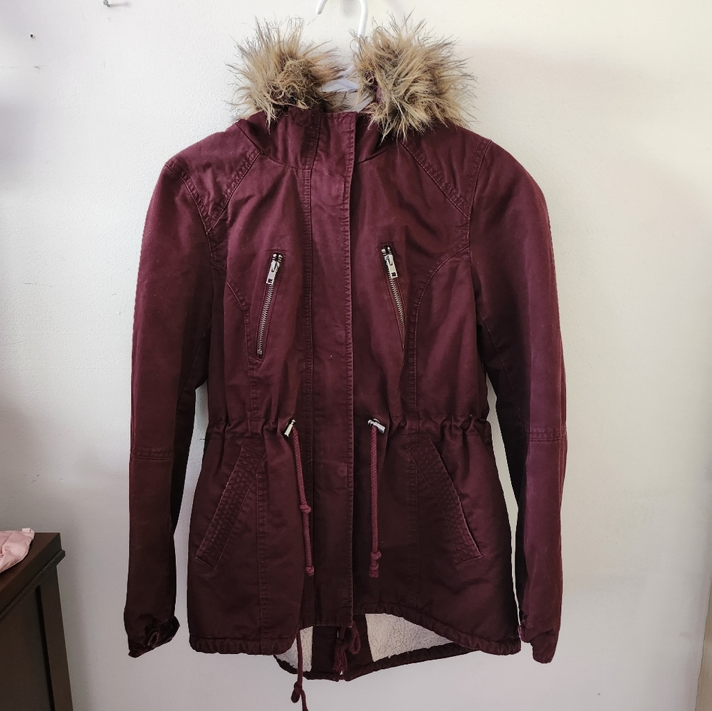 H&M Padded Parka Coat with Faux Fur lined Hood and Sherpa Lining - EUC